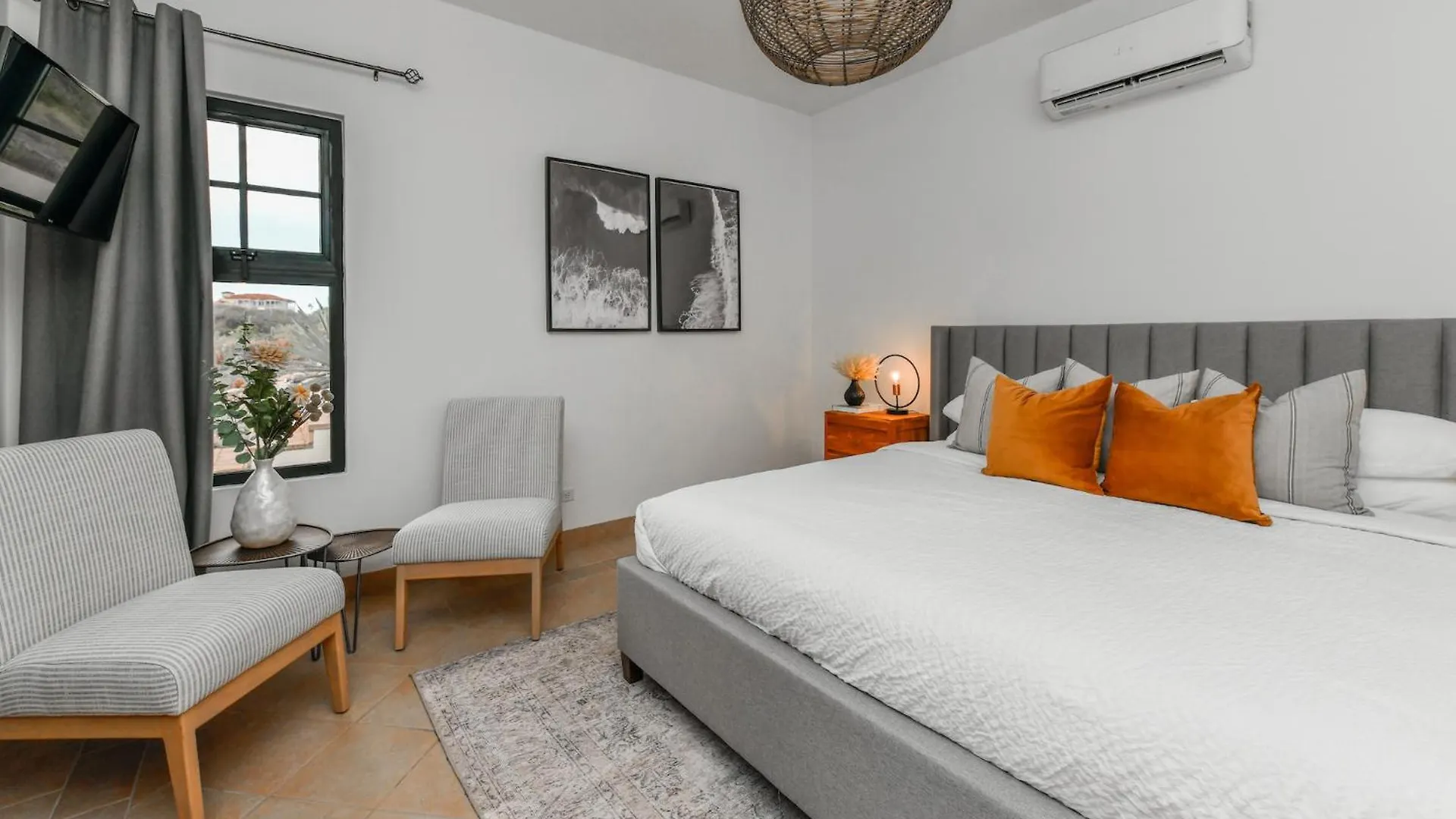 Holiday home New Gorgeous Listing With Hot Tub Golf Course View In Tierra Del Sol Villa Malmok